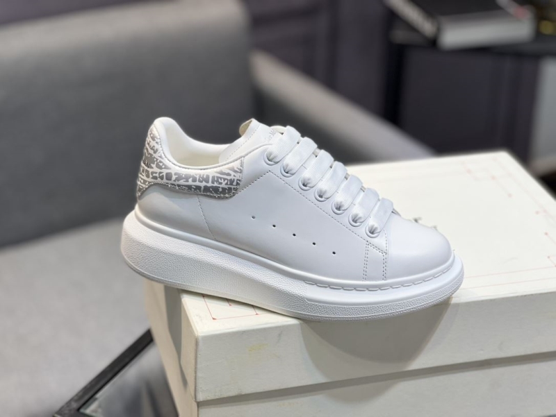 Alexander Mcqueen Casual Shoes